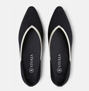 Vivaia flats NWT US 7.5